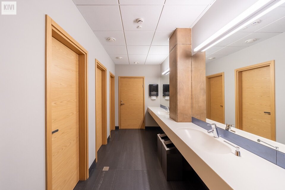 Skanstes iela 12, Rīga