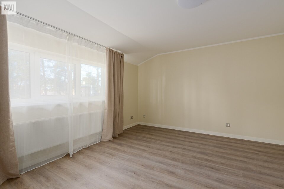 Āķu 1, Baltezers, Ropažu nov.