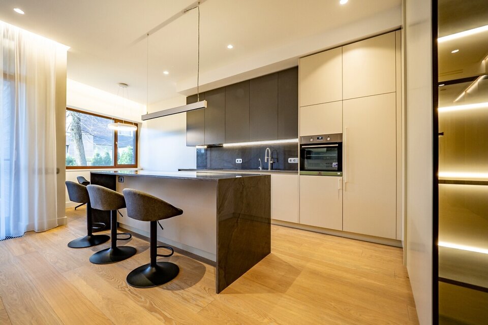 Dzintaru prospekts 36, Jūrmala