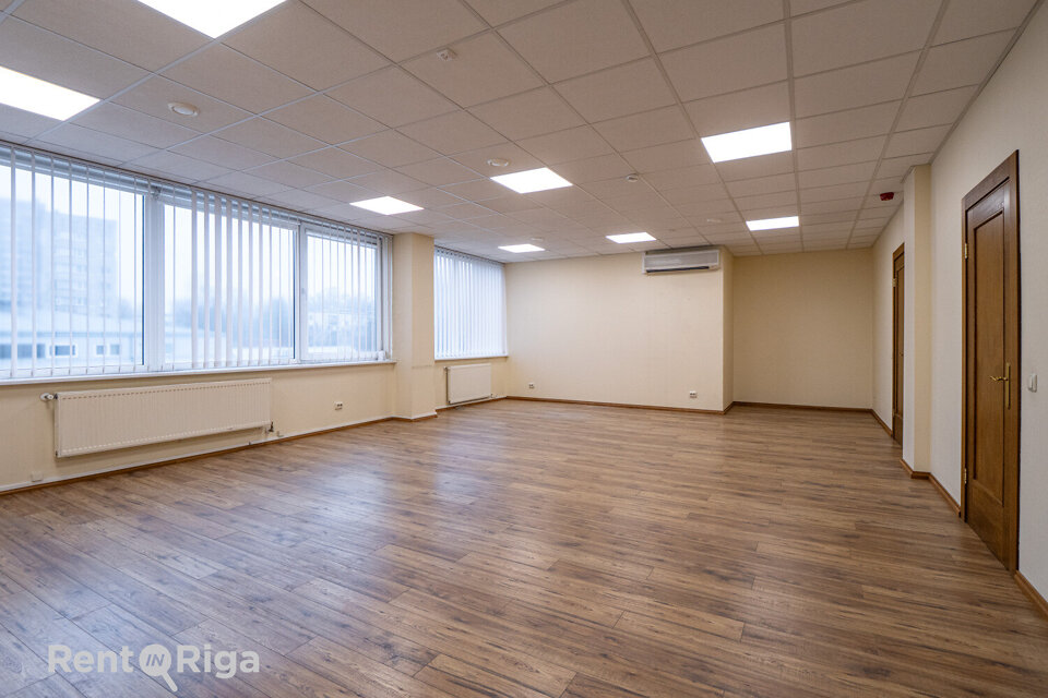 Latgales iela 250, Rīga