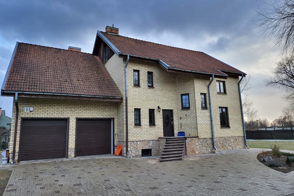 Ozolu iela 2, Ādaži, Ādažu nov.