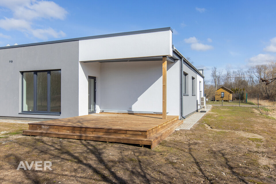 Dzirnezera iela 4a-1, Līči, Ropažu nov.