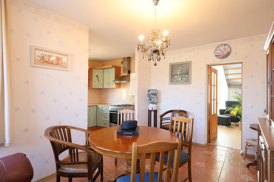 Zirņu iela 51, Liepāja