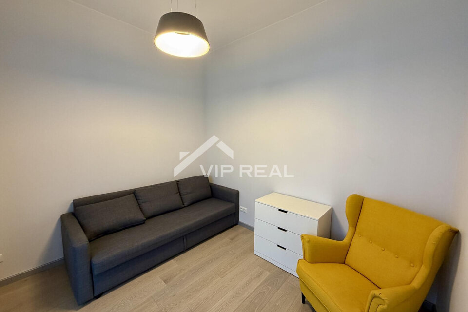 Rīgas iela 90, Jūrmala