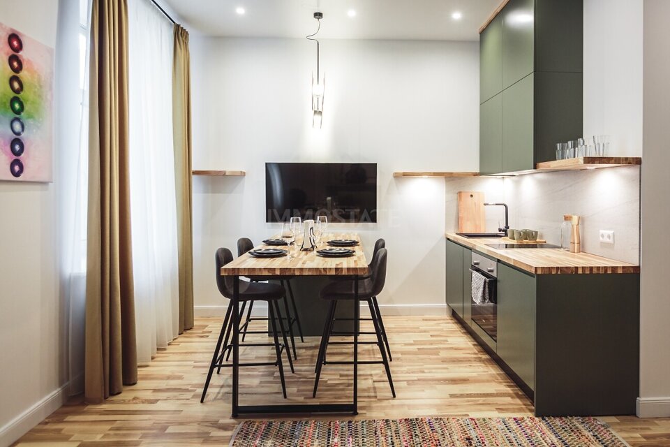 Lāčplēša iela 24, Rīga