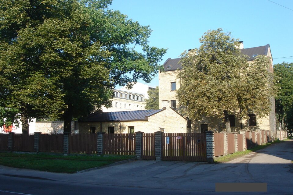 Valmieras iela 3, Rīga