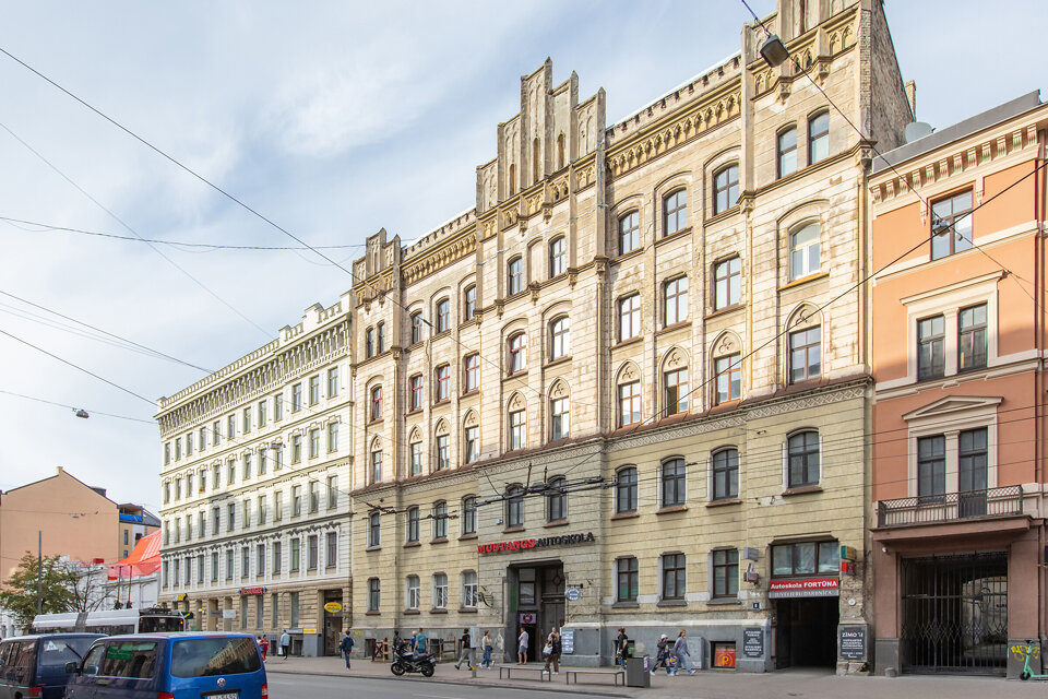 Merķeļa iela 8, Rīga