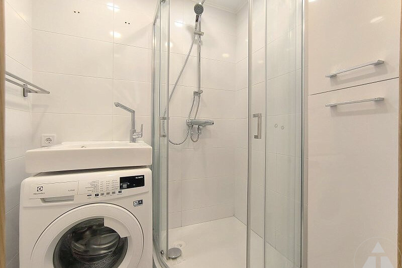 Engures iela 5, Jūrmala