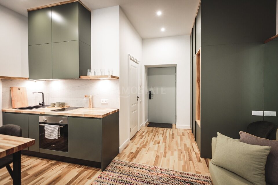 Lāčplēša iela 24, Rīga