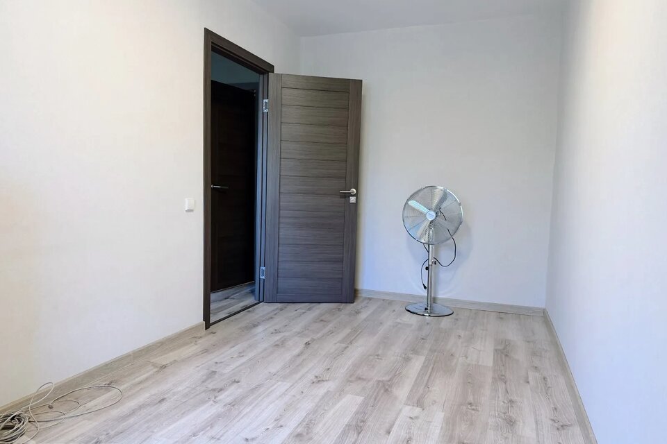 Baltezera iela 2, Rīga