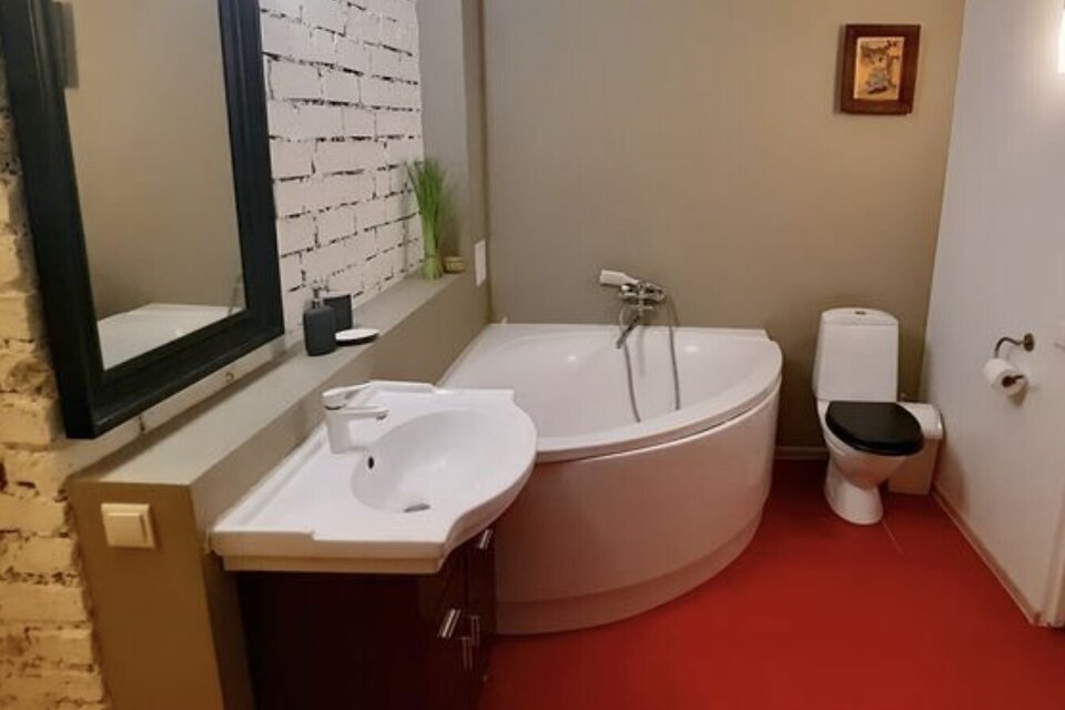 Rūpniecības iela 7, Rīga