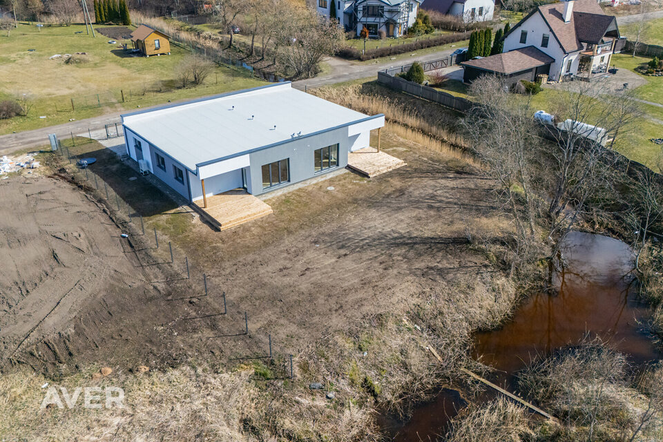 Dzirnezera iela 4a-2, Līči, Ropažu nov.