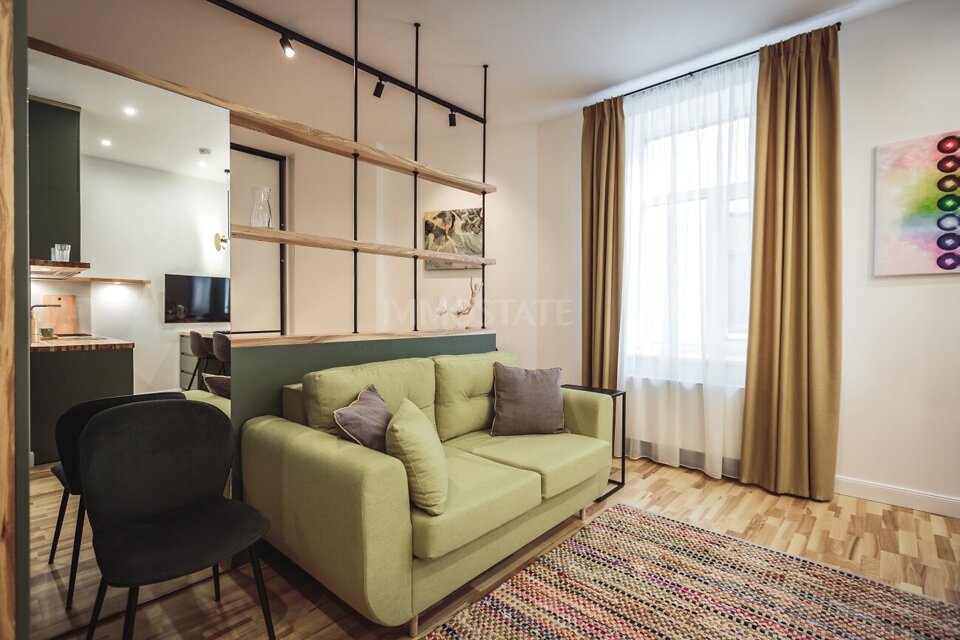 Lāčplēša iela 24, Rīga