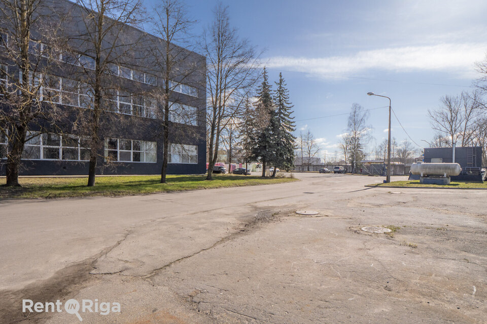 Uriekstes iela 4a, Rīga