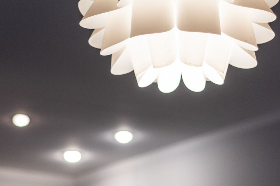 Sudrabu Edžus iela 16, Rīga