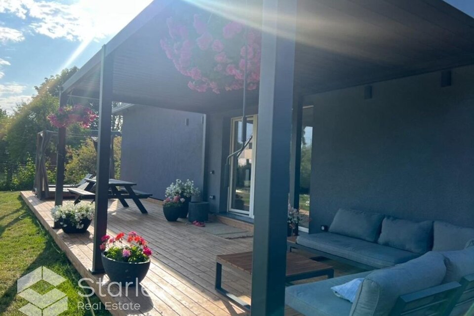 Mazā Sporta iela 11, Carnikava, Ādažu nov.