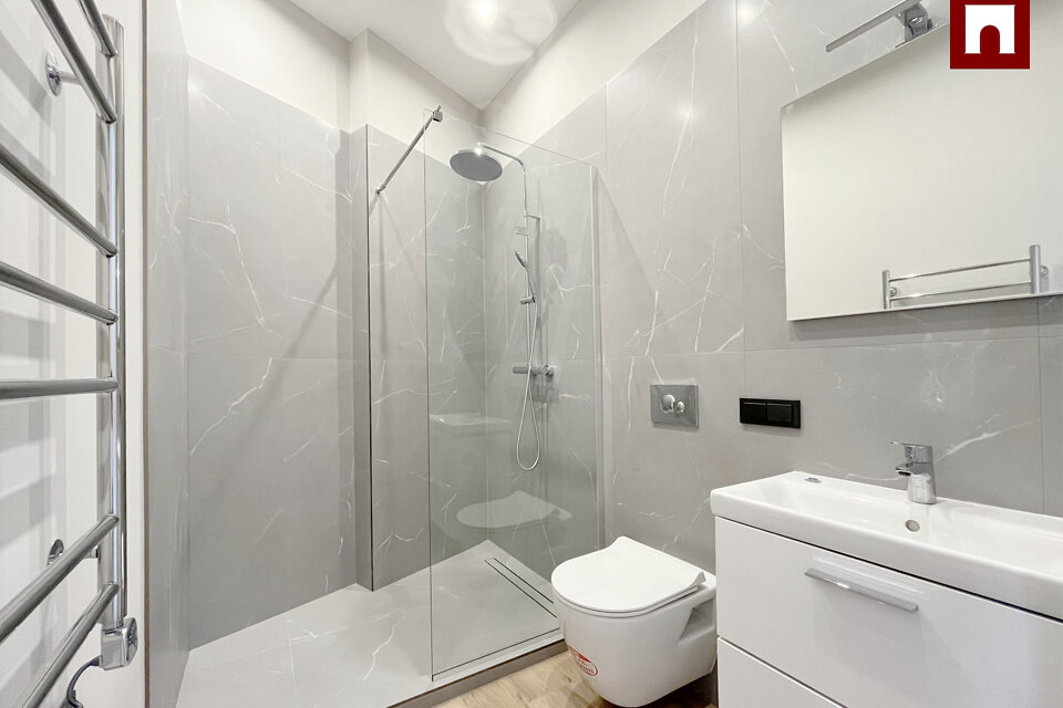 Mazā Nometņu iela 24, Rīga