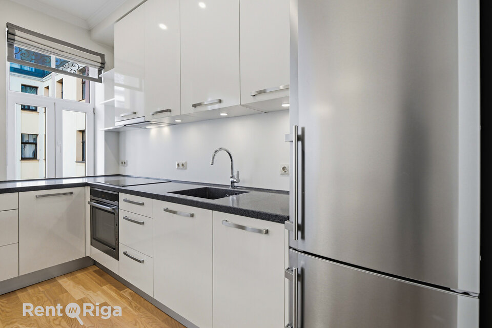 Dzirnavu iela 113A, Rīga