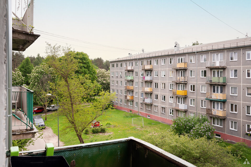 Mores iela 7, Rīga