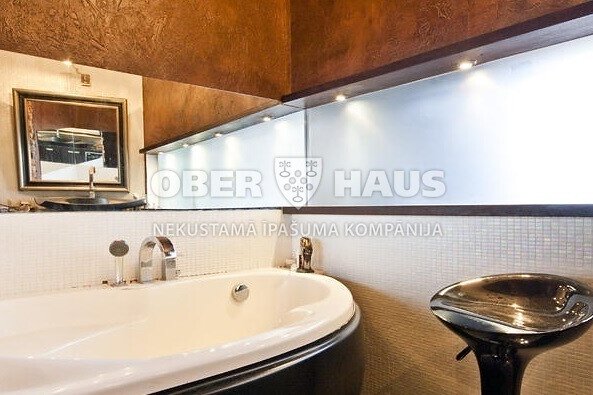 Brīvības iela 134, Rīga