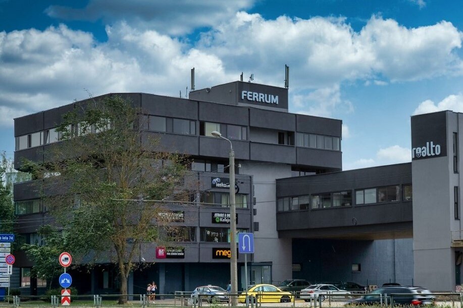 Dzelzavas iela 74, Rīga