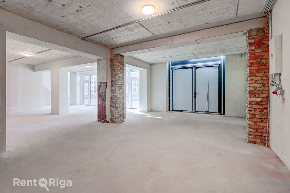 Brīvības iela 214T, Rīga