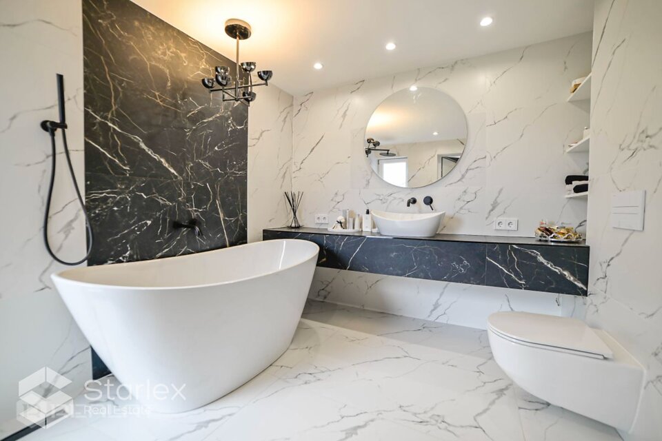 Mazā Sporta iela 11, Carnikava, Ādažu nov.