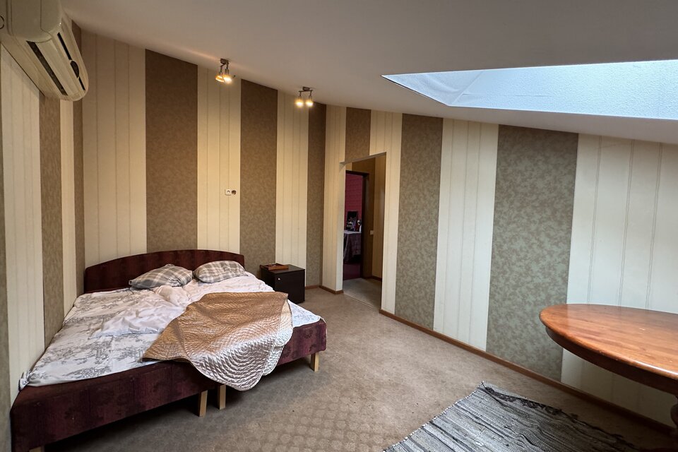 Acones iela 5, Ulbroka, Ropažu nov.