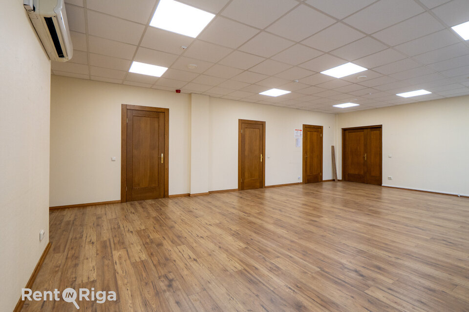 Latgales iela 250, Rīga