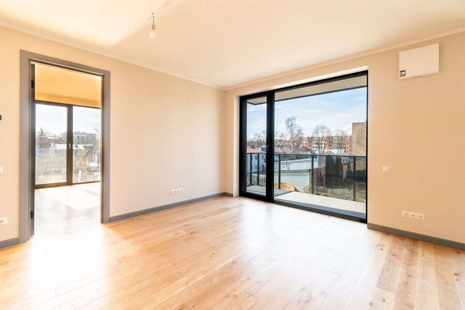 Kaukāza iela 11, Rīga