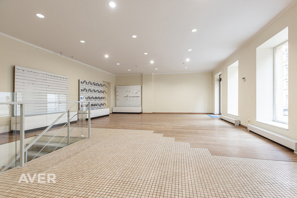 Brīvības iela 117, Rīga