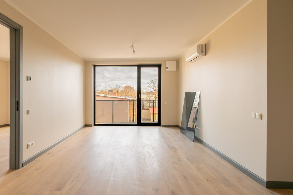 Kaukāza iela 11, Rīga