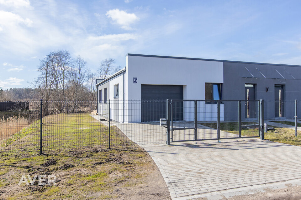 Dzirnezera iela 4a-1, Līči, Ropažu nov.