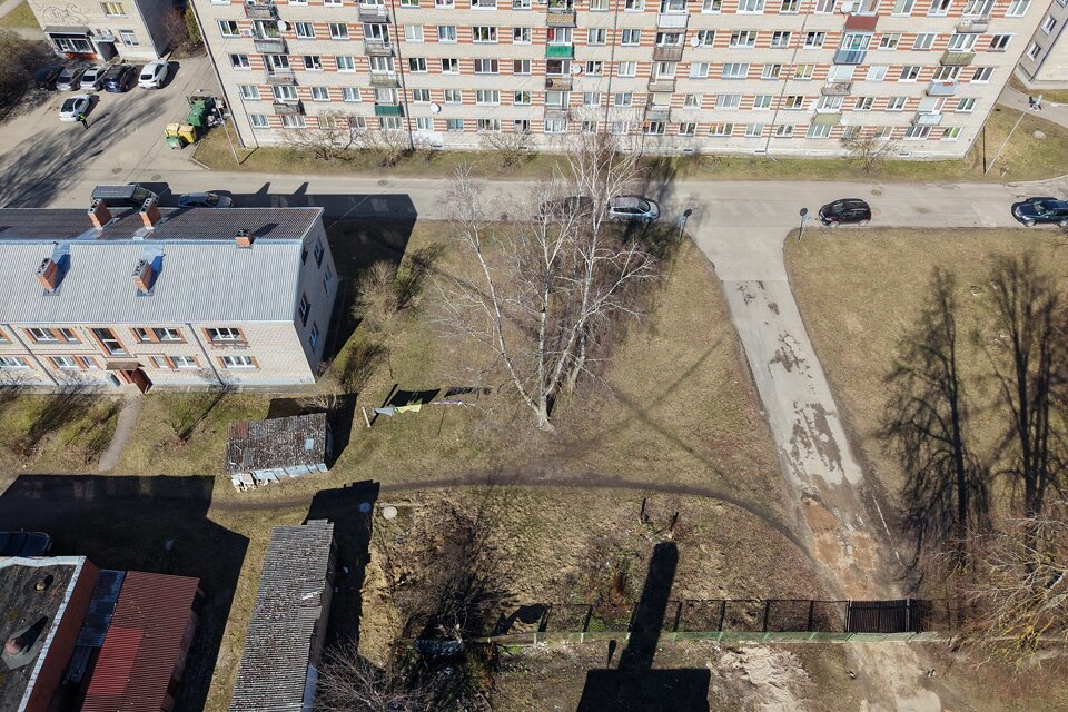 Oškalna iela 9, Jūrmala