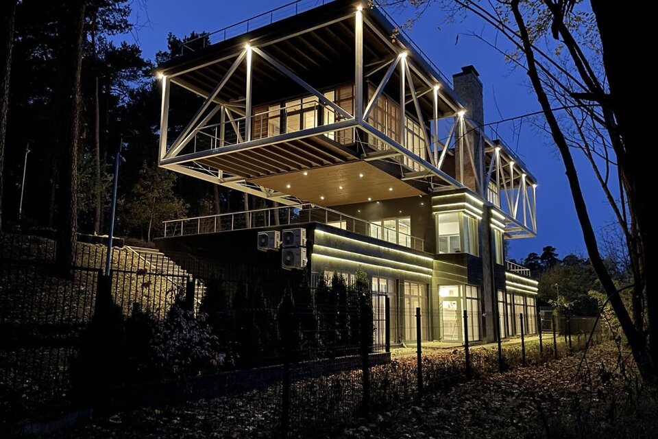 Ezermalas iela 44, Rīga