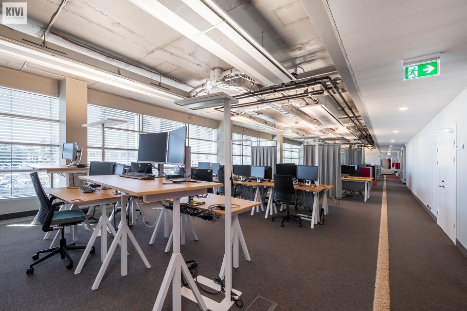 Skanstes iela 12, Rīga