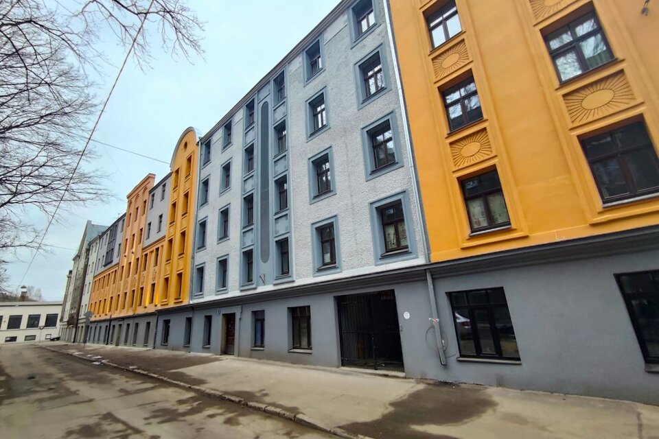 Alūksnes iela 1, Rīga