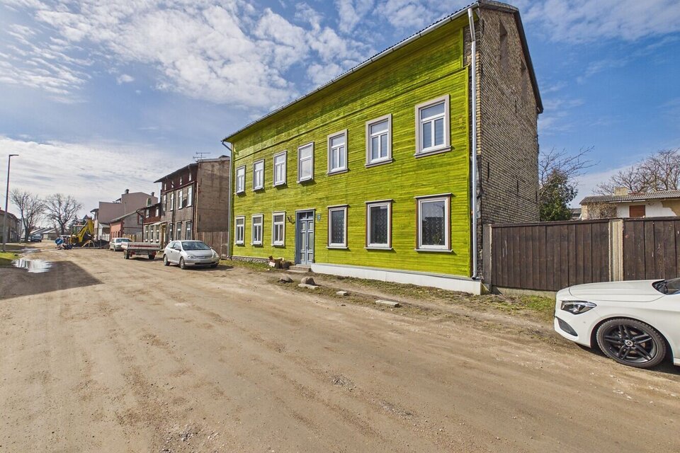 Ozolu iela 12, Liepāja