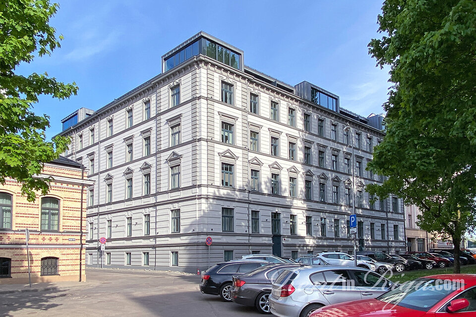 Kuģu iela 13, Rīga