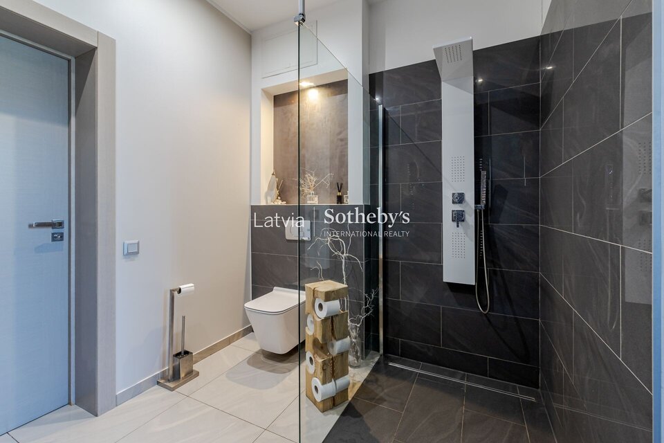 Svētes iela, Jūrmala