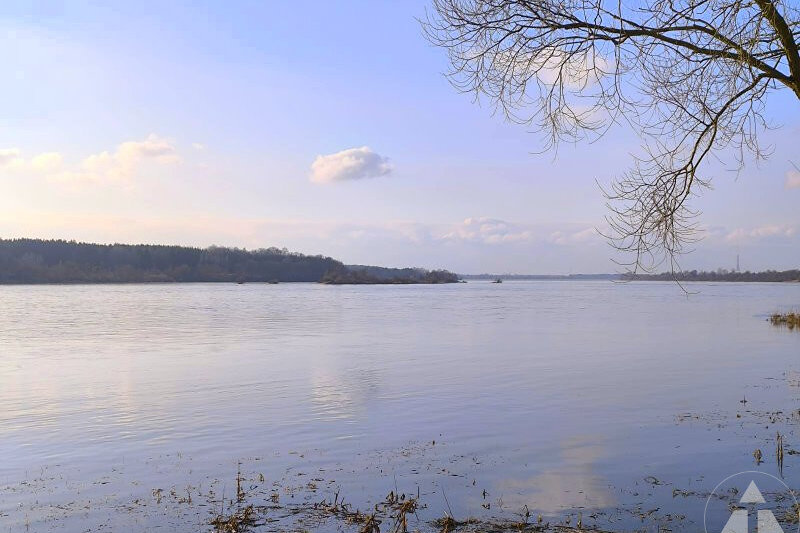 Daugavmalas iela 75, Rīga