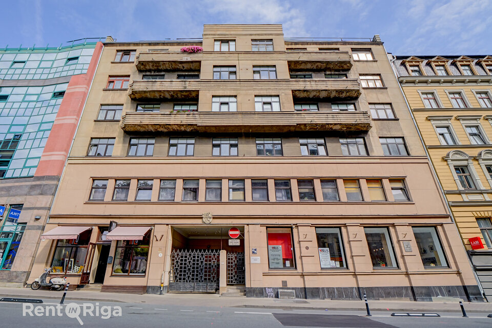 Lāčplēša iela 45, Rīga