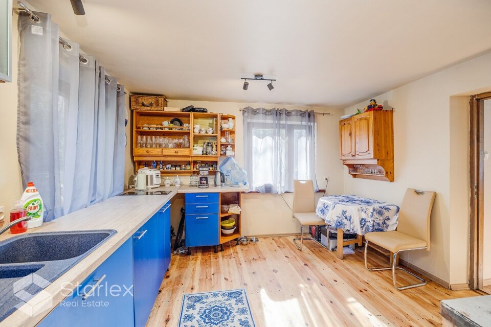 Aļņu iela 24, Saulkrastu nov.