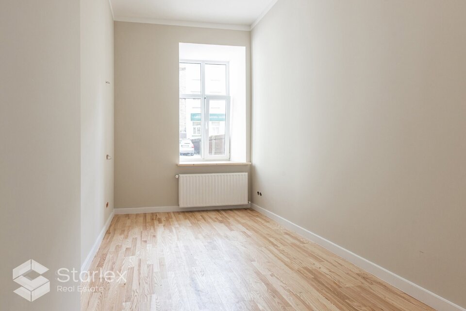 Brīvības iela 146, Rīga