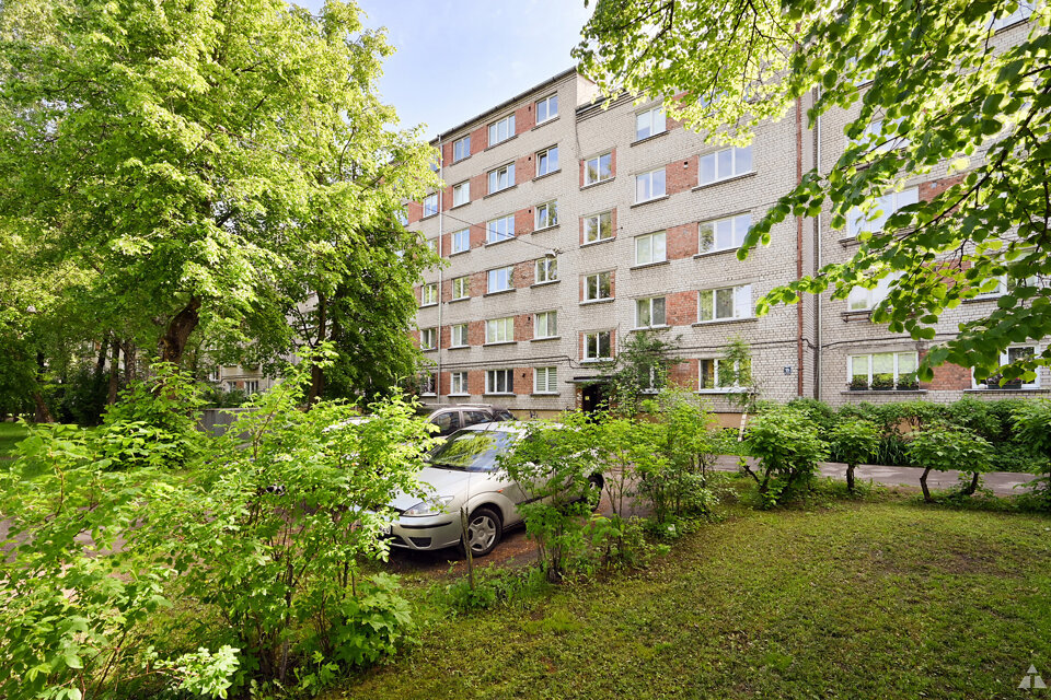 Saulgožu iela 15, Rīga