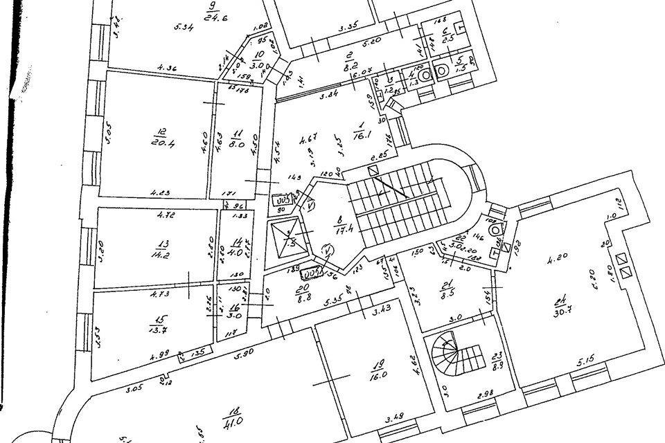 Teātra iela 9, Rīga