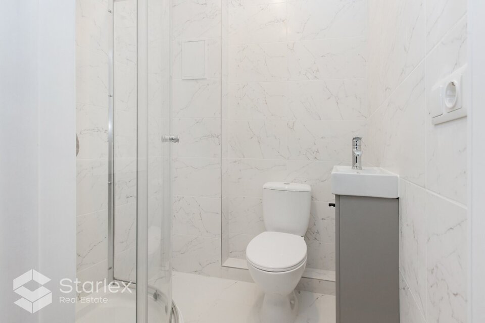 Brīvības iela 146, Rīga