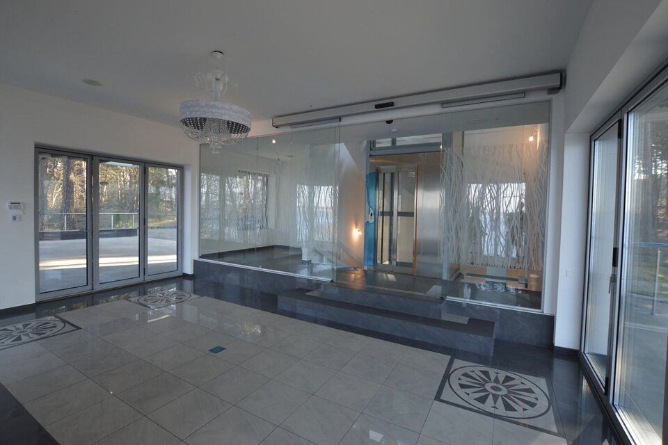 Ezermalas iela 44, Rīga