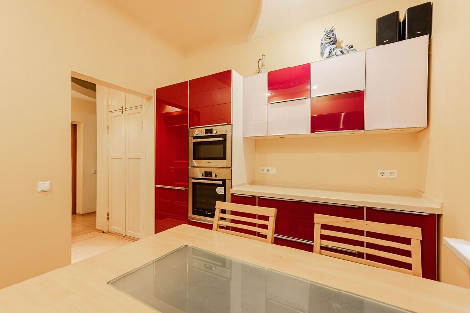 Eksporta iela 2, Rīga