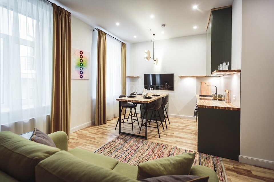 Lāčplēša iela 24, Rīga